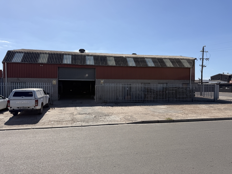 To Let commercial Property for Rent in Blackheath Industrial Western Cape